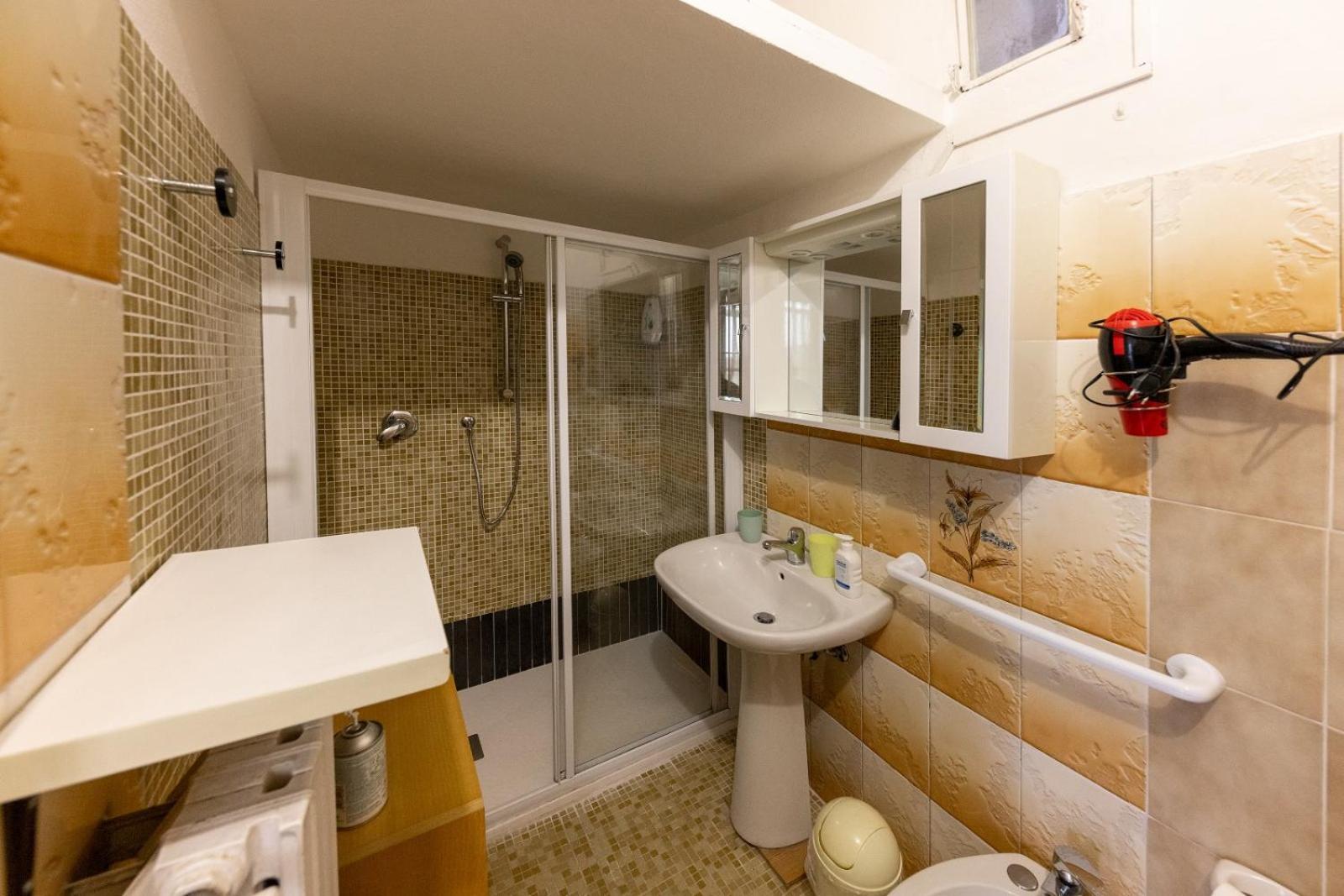 Affitti Brevi Ferrera Bilocale Ilenia 20 Minuti Da Rho Fiera E San Siro Apartment Bareggio Exterior photo